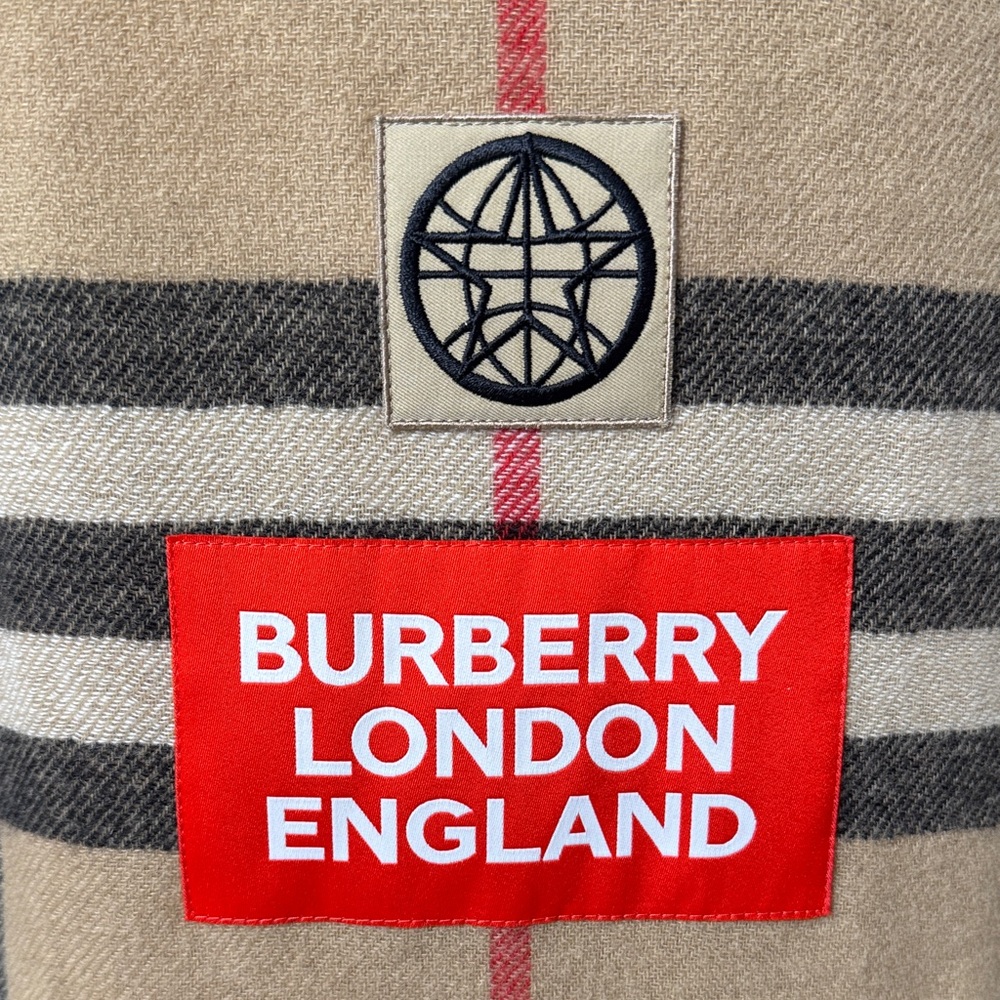 Burberry Beige and Black Checkered Wrap - Picture 5 of 8
